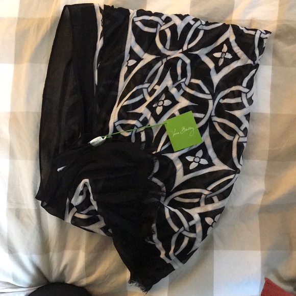 Vera Bradley Accessories - Vera Bradley Soft fringe scarf!!!